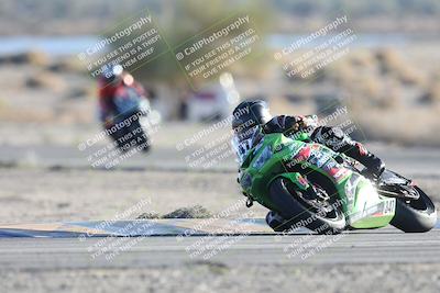 media/Dec-06-2025-CVMA (Sat) [[4a896cc04c]]/Race 12-Supersport Middleweight/